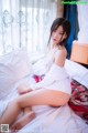 RuiSG Vol.087: 人间 不 值得 lily (43 pictures)